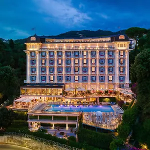 Отель Grand Bristol Resort, By R Collection